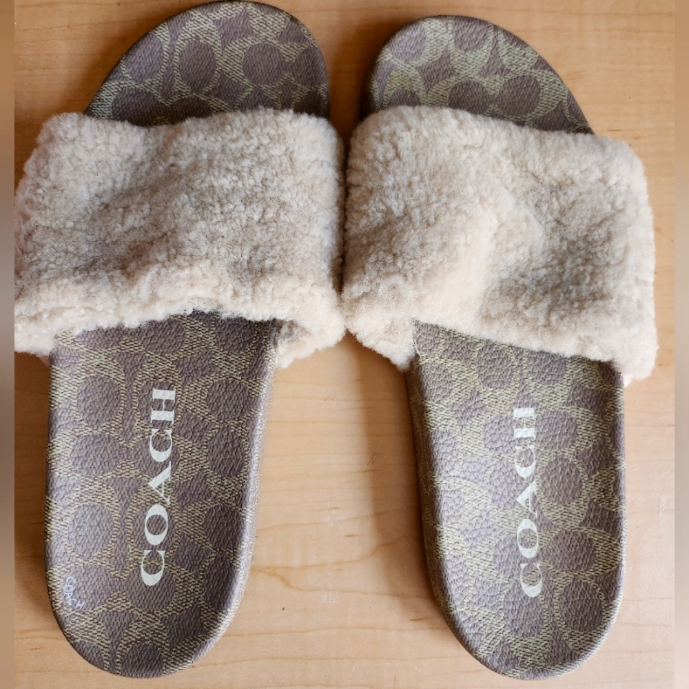 Coach sandals woman size 11